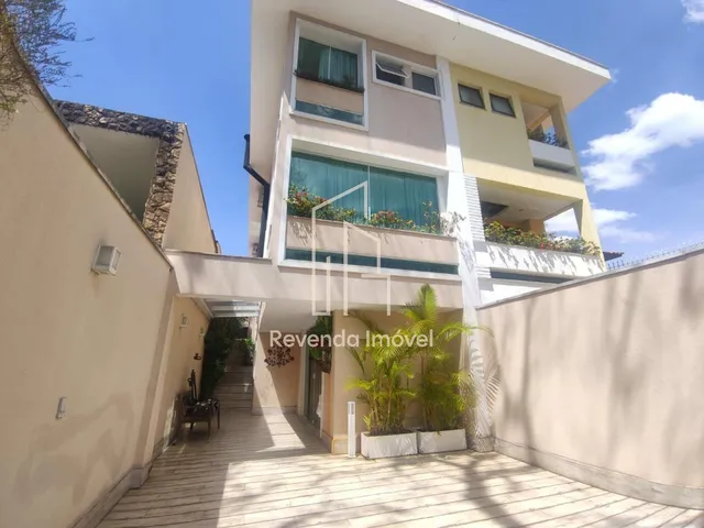 Imagem: Casa À Venda de 210 Metros na Região da