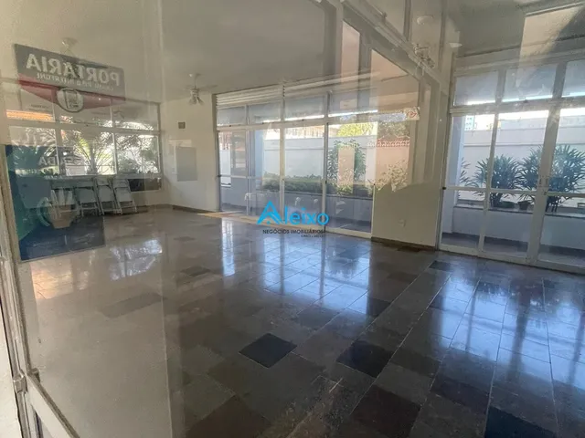 Imagem: O apartamento possui 2 Dormitórios, 1 Suíte, 2 Banheiros,