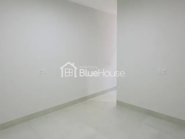 Imagem 9: Casa de 3 Quartos, Sendo 1 Suíte, em Acabamento Premium no Parque das Flores