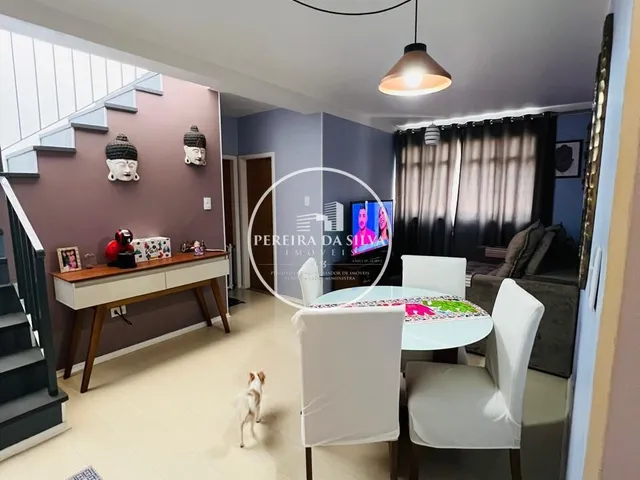 Imagem: A casa possui 3 Dormitórios, 1 Suíte, 2 Banheiros, 1 Vaga