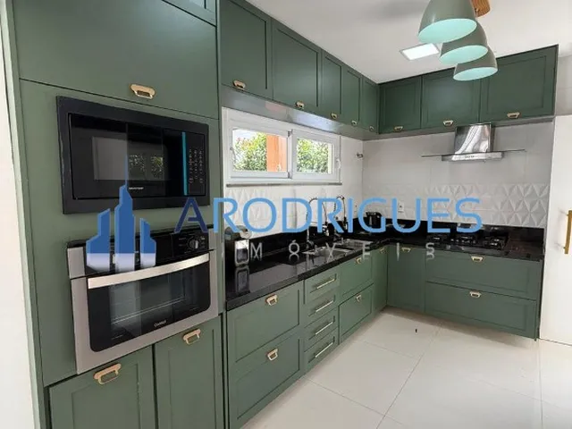 Imagem 7: Aluguel de Casa de Luxo em Alphaville Litoral Norte I, 4 Quartos, 4 Suítes, 2 Salas, 5