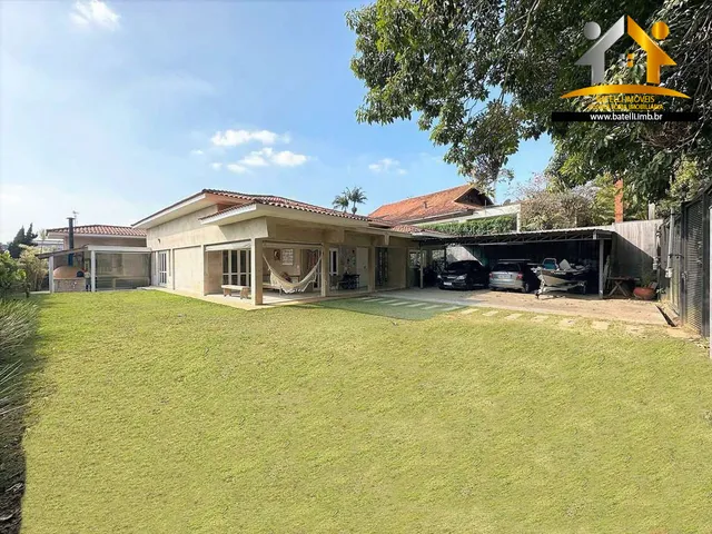 Imagem: A casa em condomínio possui 3 Dormitórios, 3 Suítes, 5