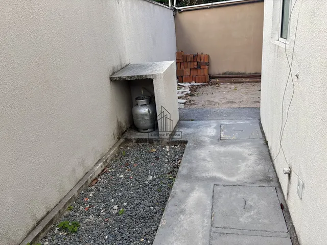 Imagem 12: Linda Casa de Condomínio com Quintal
