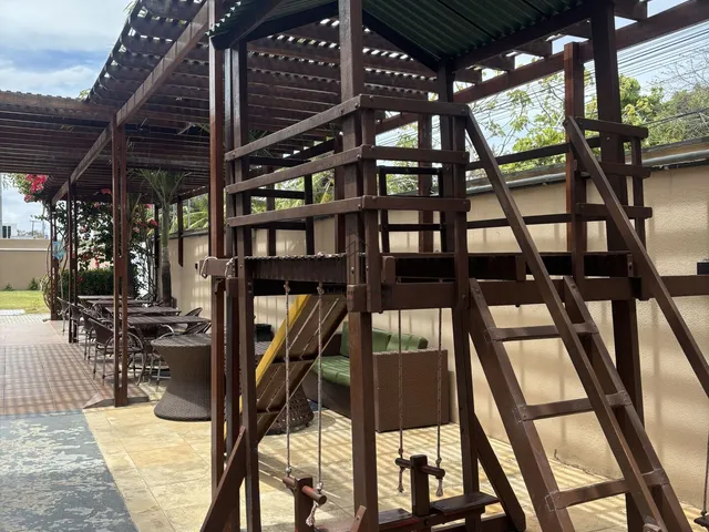 Imagem 13: Linda Casa de Condomínio com Quintal