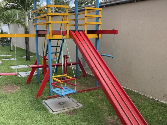 Imagem 3: Linda Casa de Condomínio com Quintal