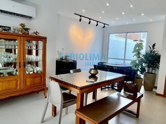 Imagem 2: Casa Reformada, Condomínio, 3 Suites, Abrantes