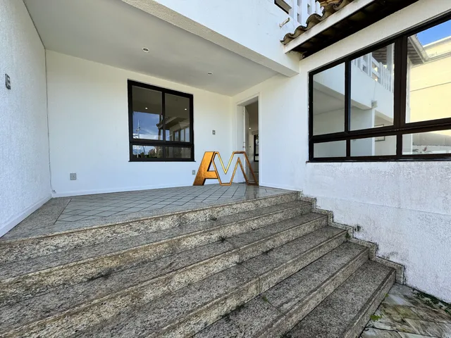 Imagem 3: CASA 5 SUÍTES EM PIATÃ. Piscina, Churrasqueira, Varandae500m² de...