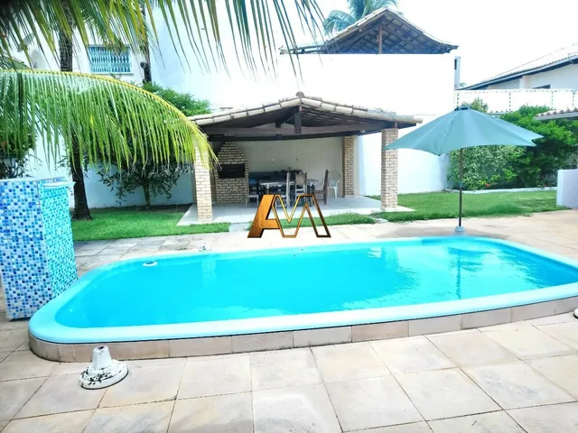 Imagem: A casa possui 5 Dormitórios, 3 Suítes, 4 Banheiros, 6