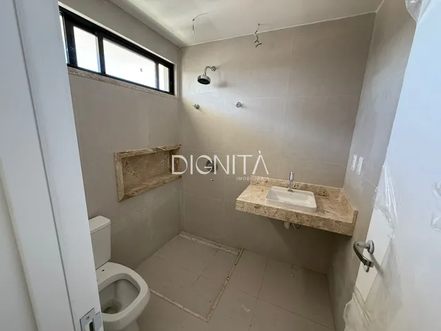 Imagem 9: Casa de Luxo no Alphaville Terras 3 – Sofisticação, Conforto e Exclusividade