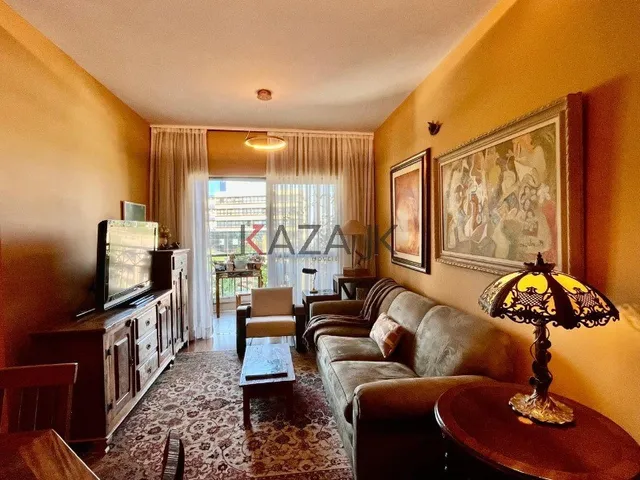 Imagem: Apartamento À Venda com 3 Dts com Armários