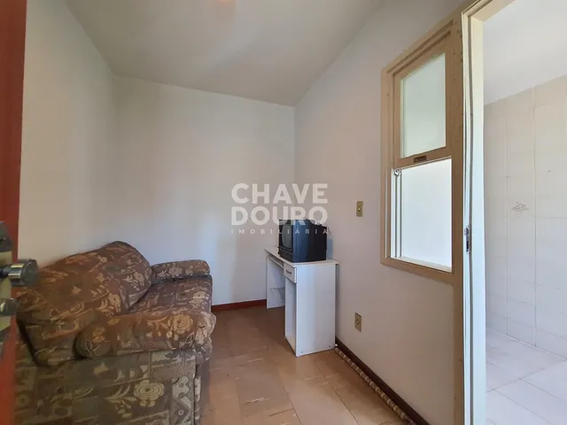 Imagem 4: Apartamento com 2 Quartos (sendo 1 suíte) sala com varandão e lareira!