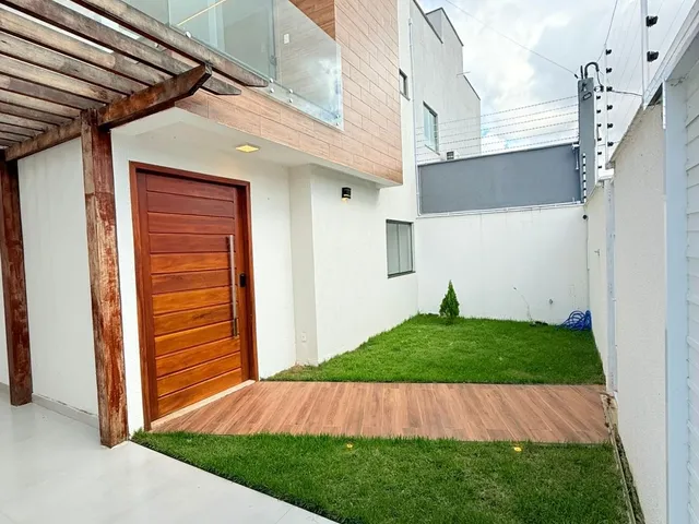 Imagem 2: Casa residencial para Venda em rua pública, Sim, Feira de Santana,3 quartos, 2 suítes