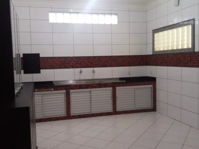 Imagem 13: Casa 3 Quartos no 40 Horas – Duplex com 2 Suítes, Quintal e Garagem