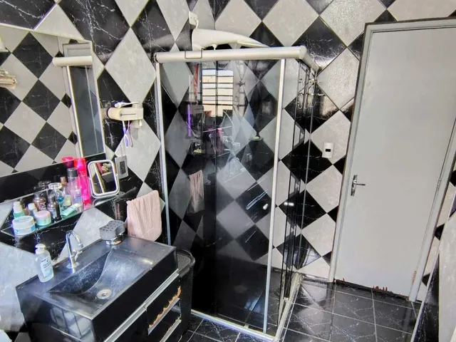 Imagem 6: Sobrado À Venda em Taboão da Serra, Jardim Bontempo, com 2 Quartos, 104M²
