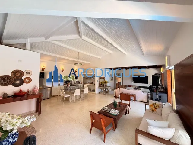Imagem 5: `CATU DE ABRANTES CASA OPORTUNIDADE IMPERDÍVEL ALTO PADRÃO`` - Casa de Luxo em