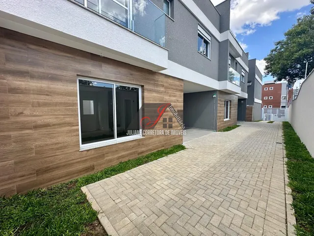 Imagem: A casa possui 3 Dormitórios, 1 Suíte, 3 Banheiros, 2