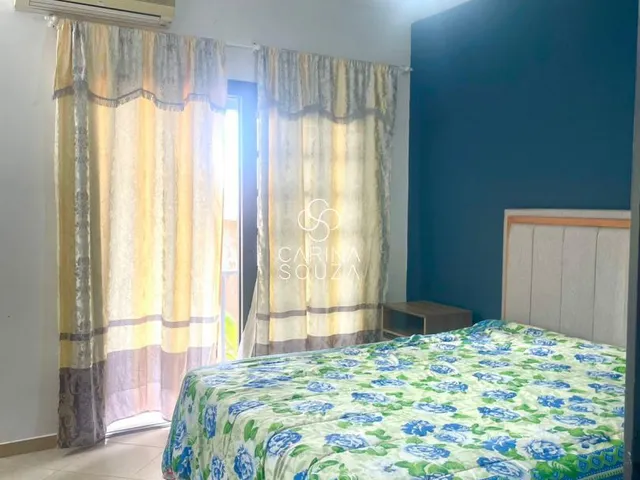 Imagem 5: CASA À VENDA - Está procurando uma casa espaçosa e com terreno amplo? Então esta é a