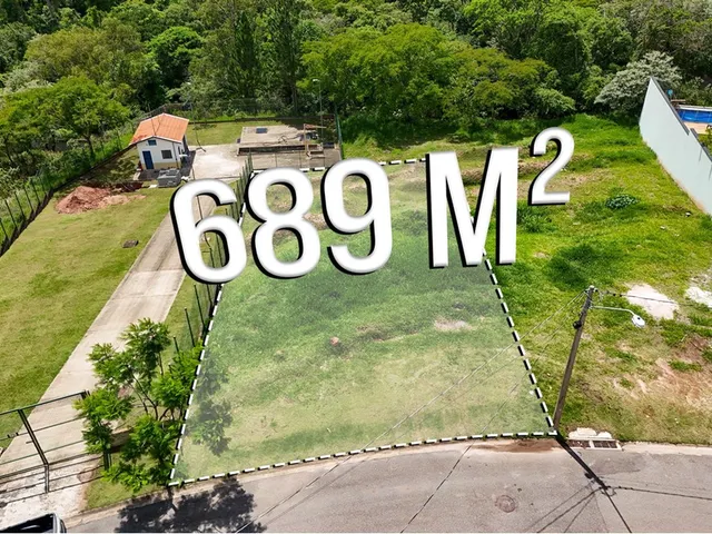 Imagem: O terreno possui 689m² de Área e está localizado em