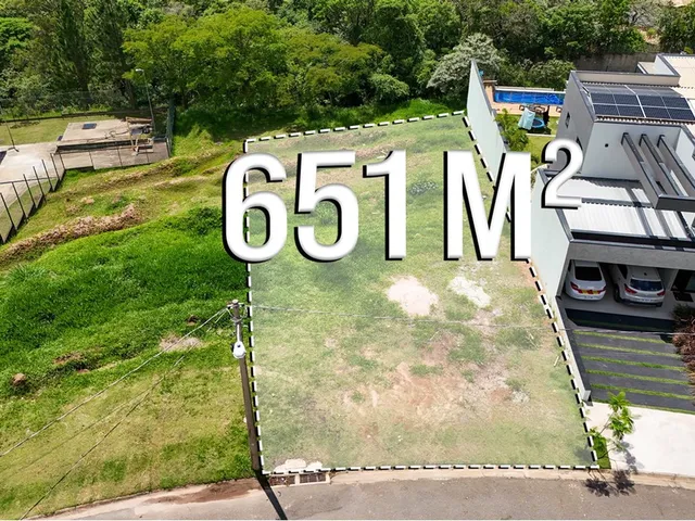 Imagem: O terreno possui 651m² de Área e está localizado em