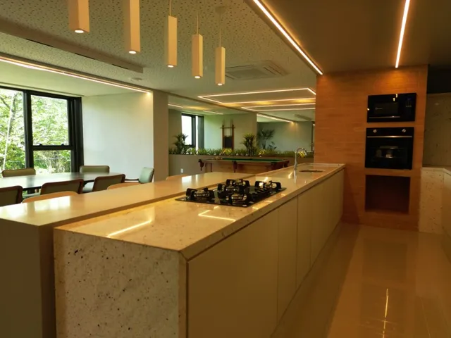 Imagem 3: Apartamento de Luxo na Ilha do Retiro: 4 Quartos, 3 Suítes, 135m² - EDIFÍCIO JARDINS