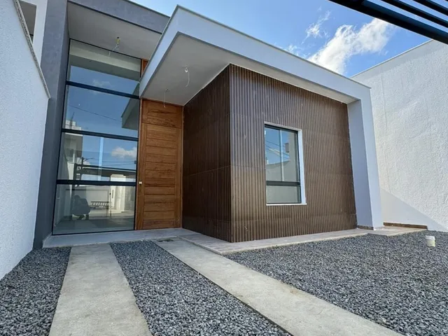 Imagem: Casa residencial para Venda em rua pública