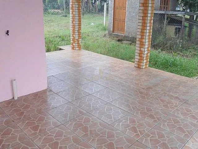 Imagem: Casa com 2 Dormitorio(S) Localizado(A) no