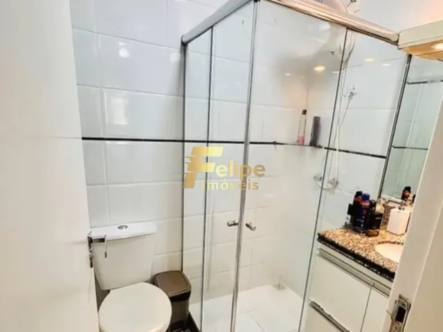 Imagem 3: BELÍSSIMA E MODERNA CASA TRIPLEX DE 04 QUARTOS, SENDO 02 SUÍTES, A POUCOS METROS DO