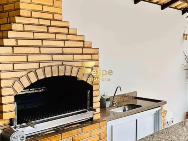 Imagem 6: BELÍSSIMA E MODERNA CASA TRIPLEX DE 04 QUARTOS, SENDO 02 SUÍTES, A POUCOS METROS DO