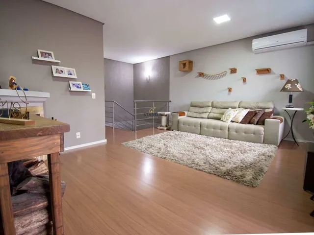 Imagem 7: Sobrado À Venda em Canoas, Estância Velha, com 3 Quartos, 218M²