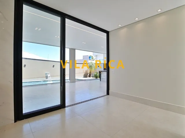 Imagem 6: 3 Dormitórios, 3 Suíte, 4 Banheiro, 2 Vagas na Garagem, 235M² de Área Construída