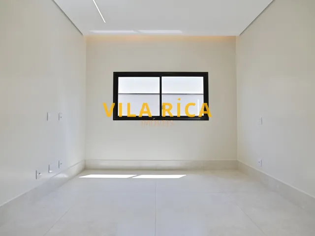 Imagem 13: 3 Dormitórios, 3 Suíte, 4 Banheiro, 2 Vagas na Garagem, 235M² de Área Construída
