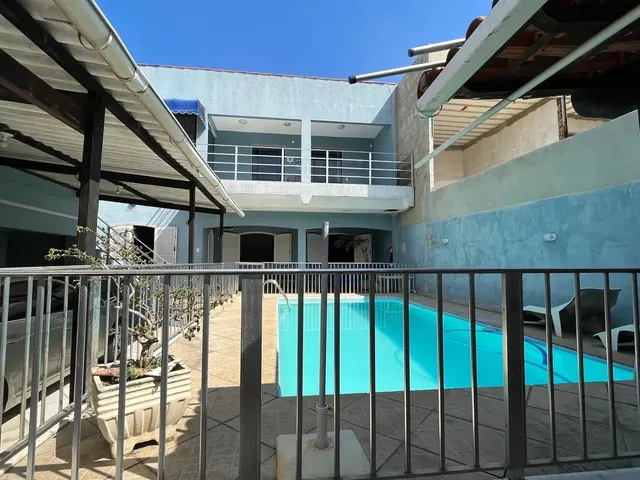 Imagem: Casa com Piscina e 3 Quartos - Carnaval