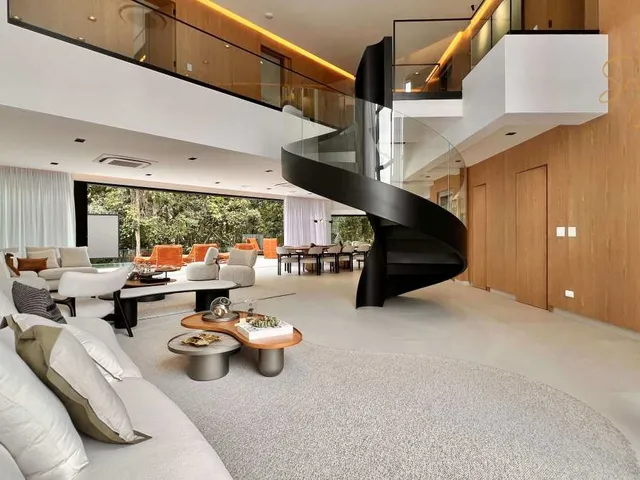 Imagem: Casa Nova de Altíssimo Padrão À Venda