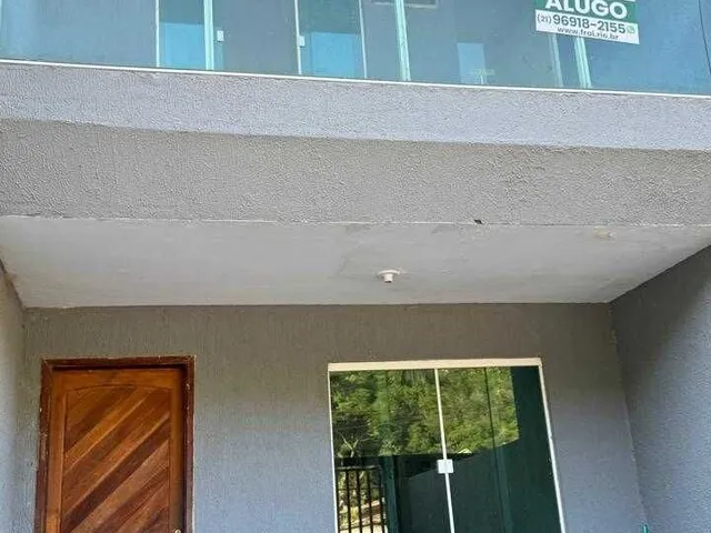 Imagem: A casa possui 2 Dormitórios, 1 Banheiro, 1 Vaga na