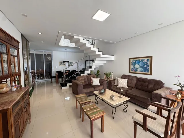 Imagem: Casa em condomínio à venda em Piracicaba-SP