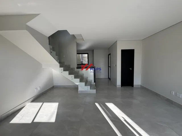 Imagem 10: Casa geminada com três quartos, suíte e duas vagas de garagem no bairro Itapoã - Belo