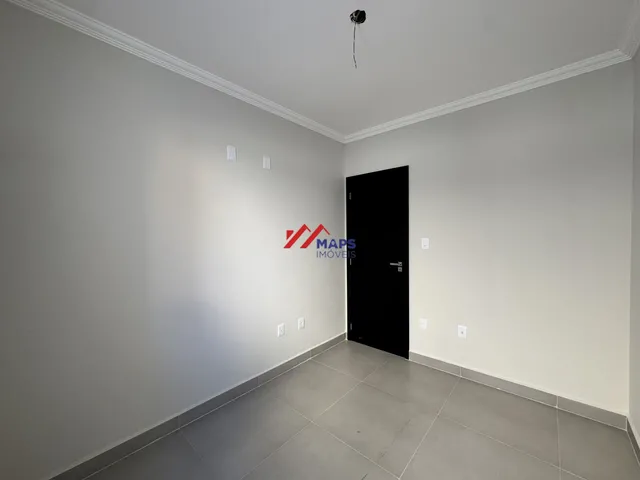 Imagem 11: Casa geminada com três quartos, suíte e duas vagas de garagem no bairro Itapoã - Belo