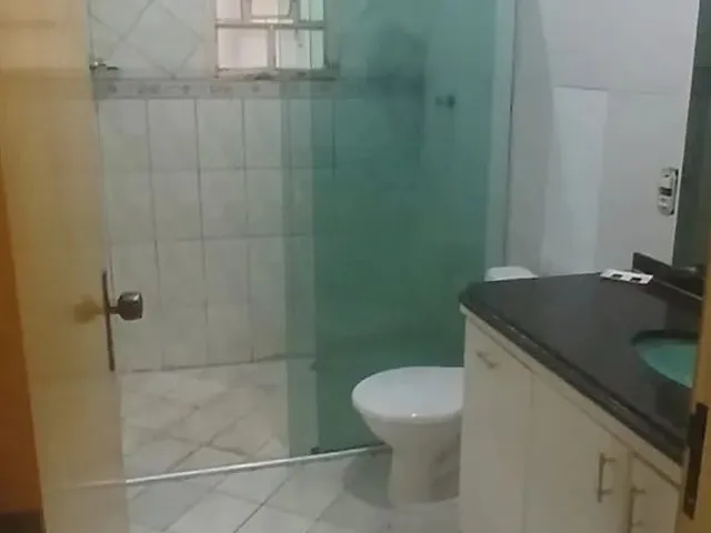 Imagem: Qn 7, Conj. 24 - Ap. 2 Quartos com Garagem