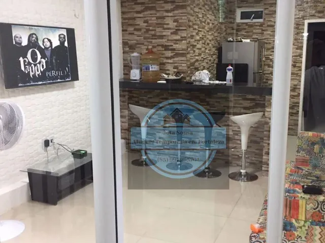 Imagem: Alugo Casas no Meireles para Temporada Próxima