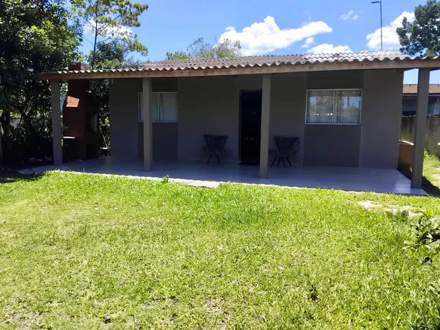 Imagem 3: Casa com Piscina para Alugar em Matinhos