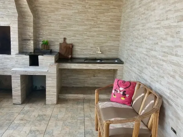 Imagem 6: Casa com Piscina para Alugar em Matinhos