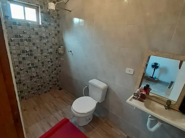 Imagem 13: Casa com Piscina para Alugar em Matinhos