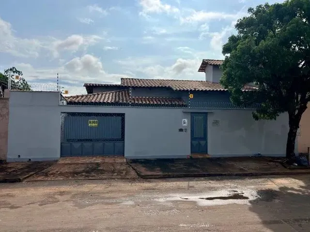 Imagem: Alugo Casa com 3 Quartos - 110 Sul (Quadra