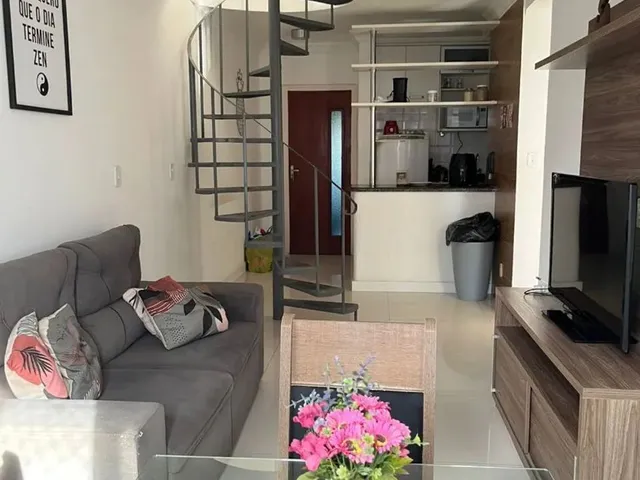 Imagem: Alugo Quarto para Menina