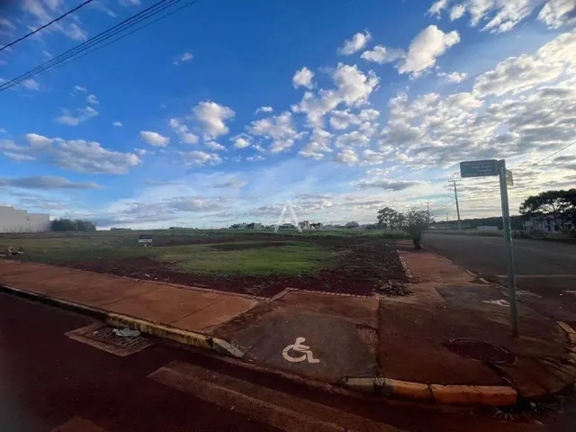 Imagem: Terreno À Venda no Bairro Tocantins em