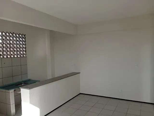 Imagem 3: Aluga-Se Apartamentos e Lojas no Centro