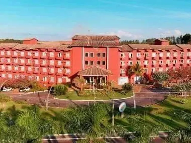 Imagem: Flat À Venda no Condomínio Lagoa Quente