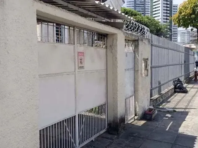 Imagem: Alugo Ótima Casa com 4 Quartos na Encruzilhada