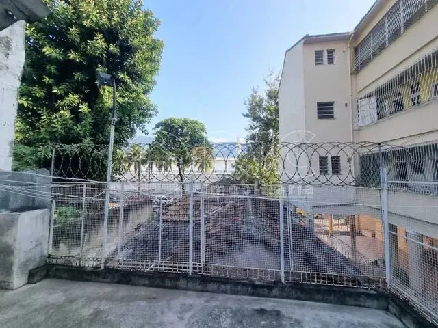 Imagem: Casa de Rua - Linear / Residencial / Andaraí