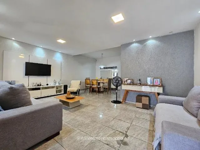 Imagem 6: Casa no Graciliano Ramos com 4 Quartos e 2 Suítes